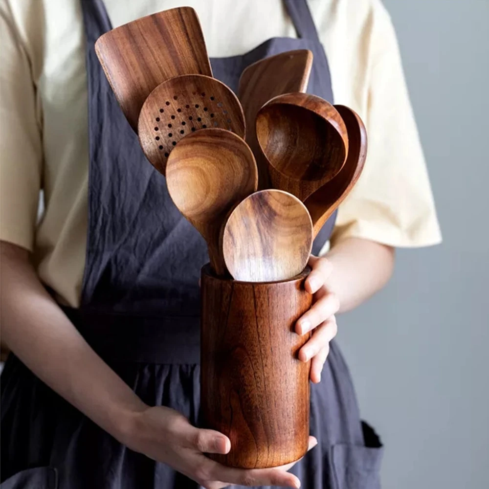 EcoChef - Teak Wood Dinnerware Set Bowlift by Bowlift