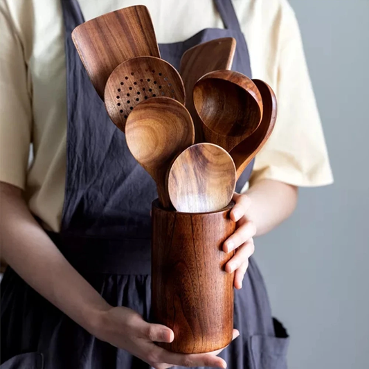 EcoChef - Teak Wood Dinnerware Set Bowlift by Bowlift