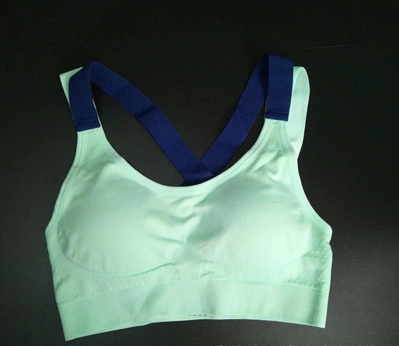 Padded Shockproof Sports Bra by Bowlift