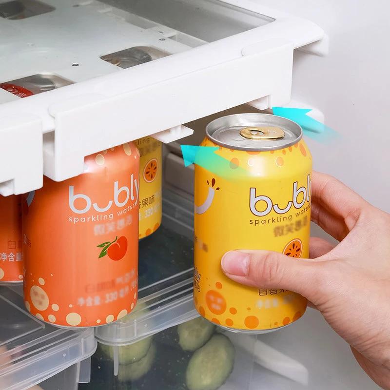 Hanging storage holder for cans by Bowlift