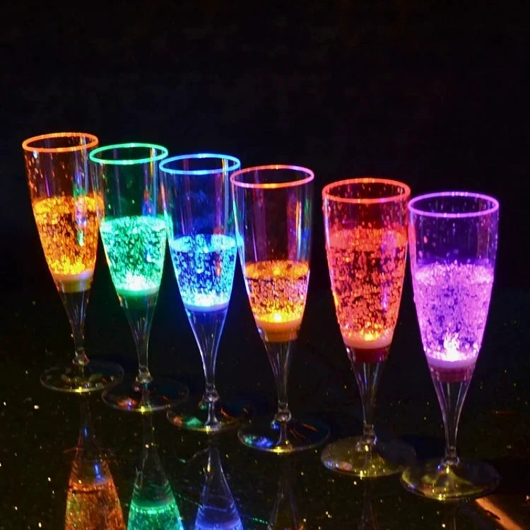 GlowSip - LED-lit wine glass set (6 pieces) Bowlift by Bowlift