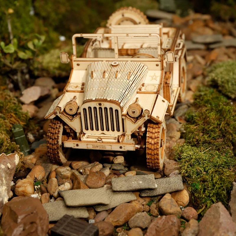 Puzzle Model Mechanical Made of Wood Super by Bowlift
