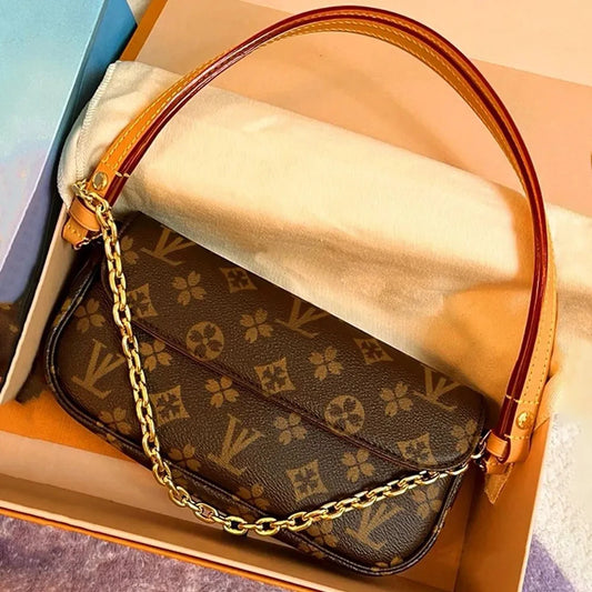 Designer Wallets Felicie Pochette Chain Bag Fashion Leather Handbag by jimmy_luxuries