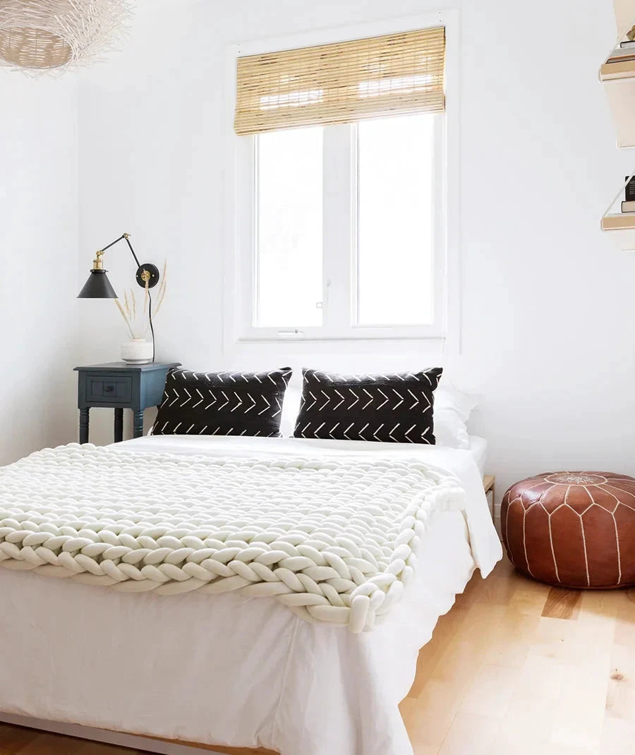 Chunky Knit Throw Handmade Weighted Blanket - SUPER COZY & CALMING BLANKET Bowlift by Bowlift
