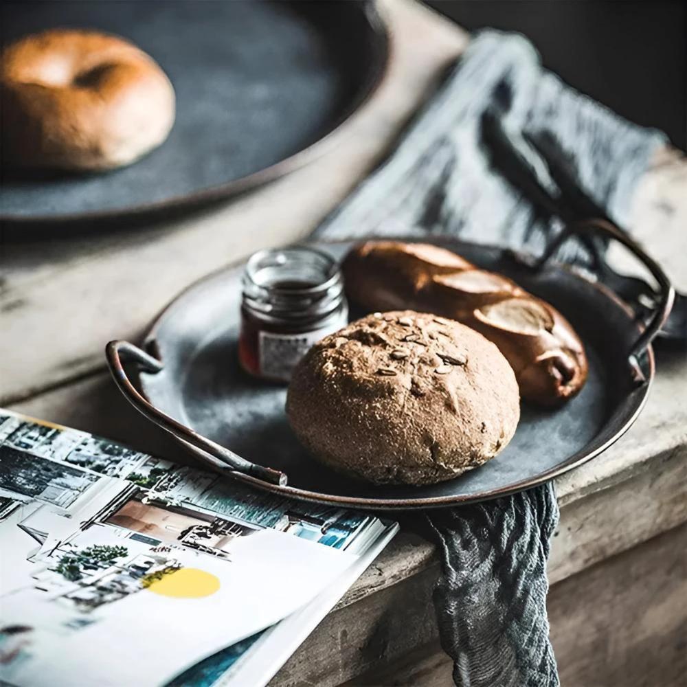 Retro Round Metal Dinner Serving Trays by Casa & Beyond
