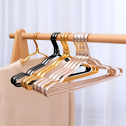 Aluminum Alloy Nonslip Hangers by Casa & Beyond