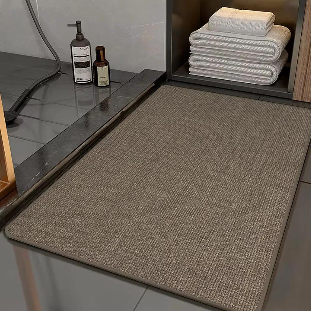 Braided Comfort Non-Slip Bath Mat by Casa & Beyond
