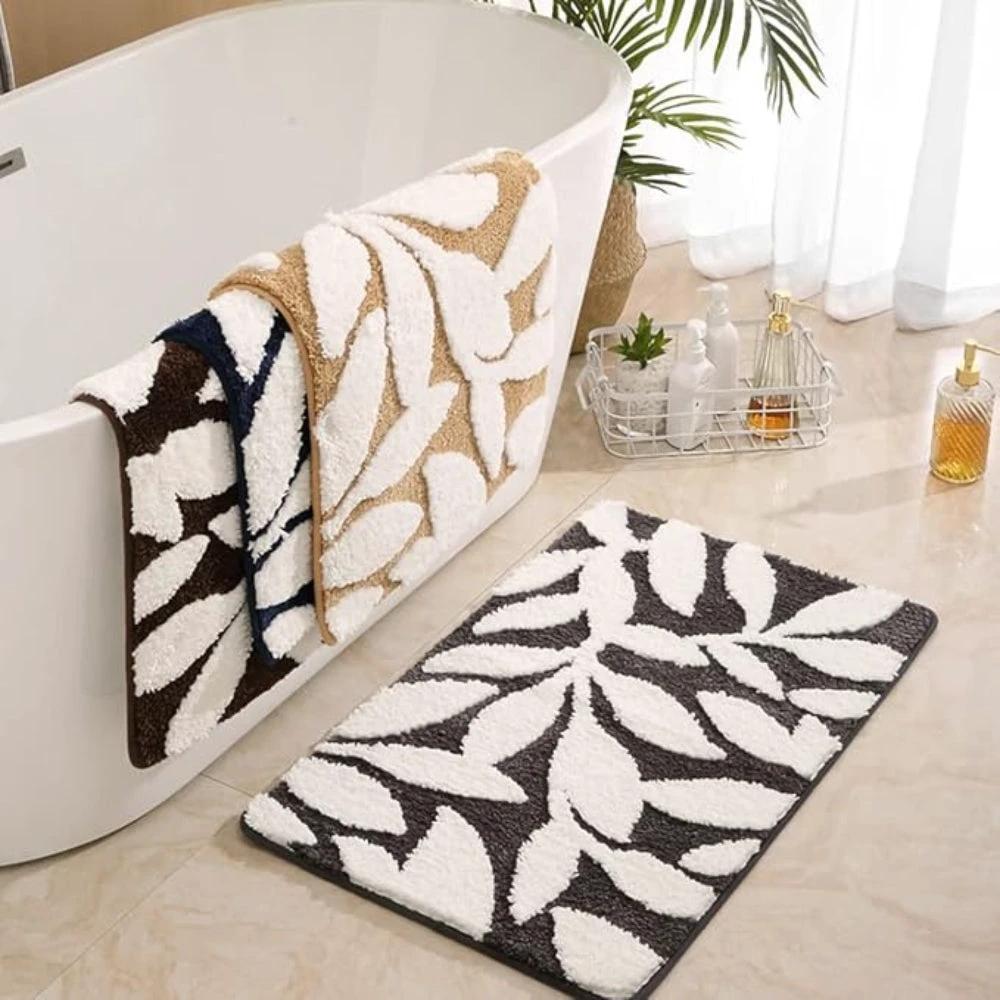 Zyphire Leaf Pattern Bath Mat by Casa & Beyond