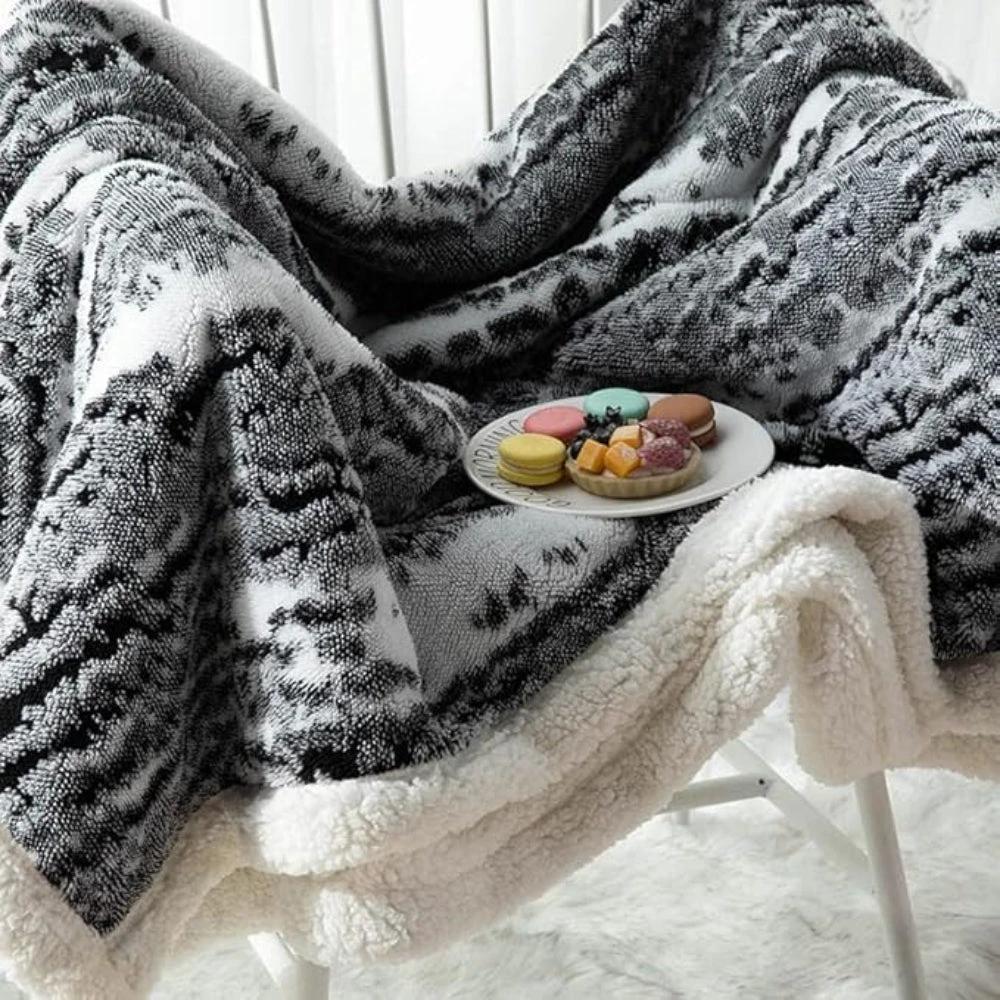 Seraphina Velvet Sherpa Blanket by Casa & Beyond