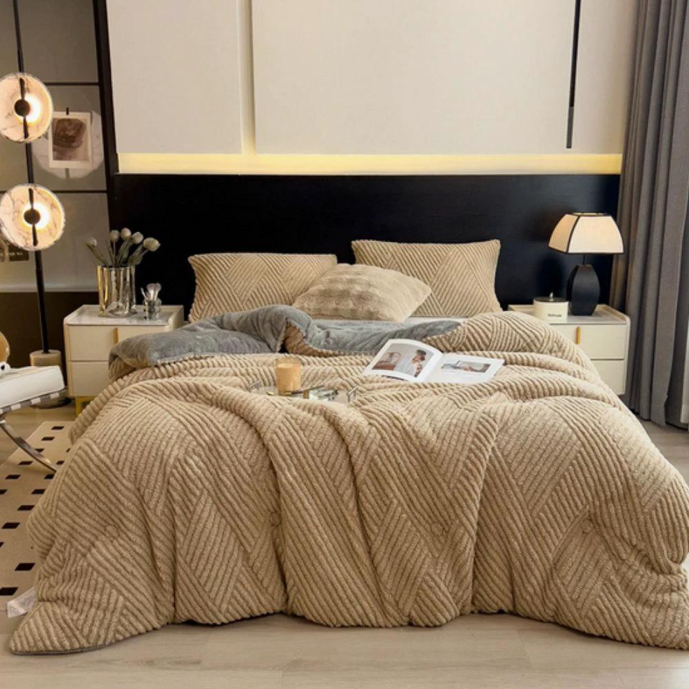 Chevron Luxe Plush Blanket by Casa & Beyond
