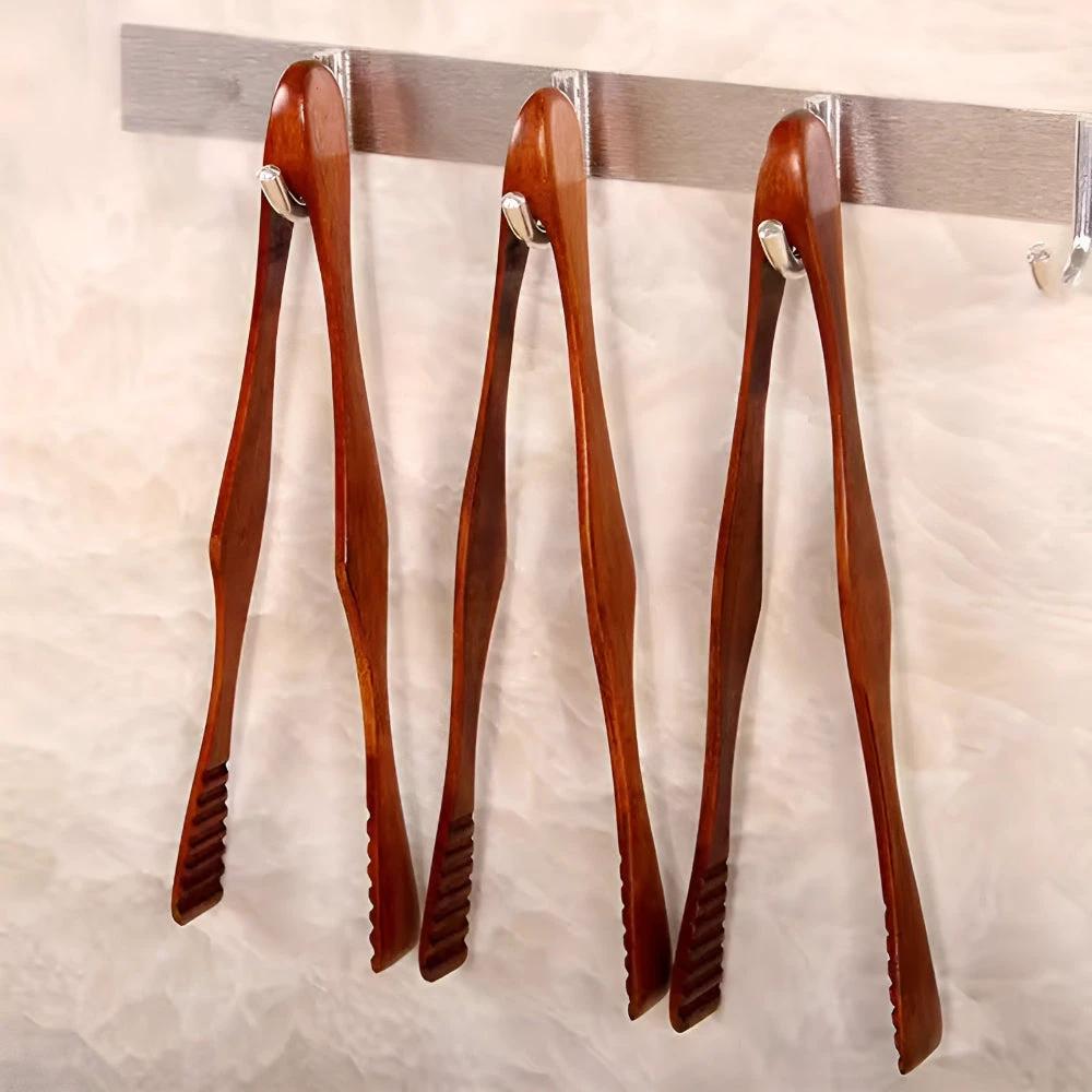 Natural Grip Kitchen Tongs by Casa & Beyond