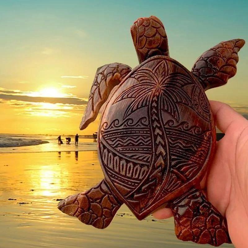 Wood sculpture Hawaii turtle by Bowlift