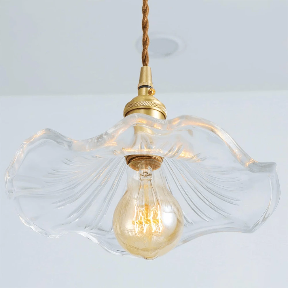 Stylish hibiscus flower lamp Bowlift by Bowlift