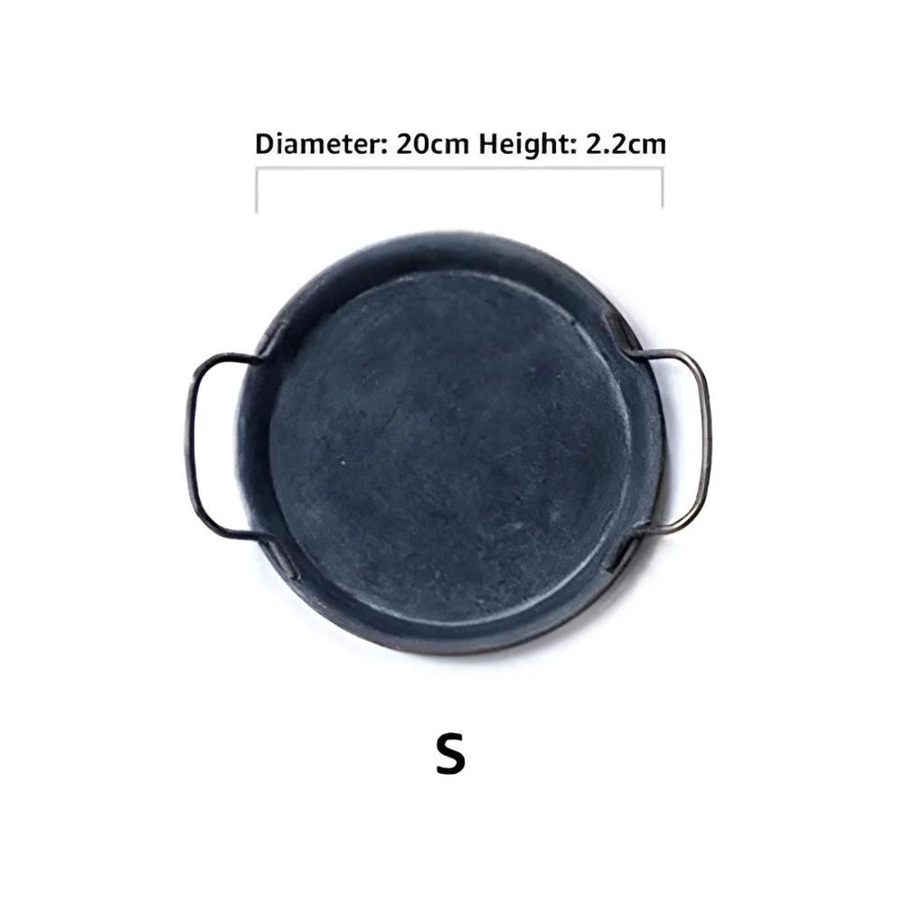 Retro Round Metal Dinner Serving Trays by Casa & Beyond