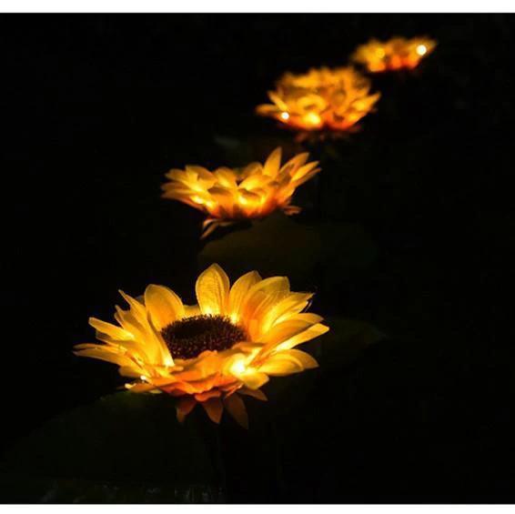Solar Sunflower Light, 2 Pieces by Bowlift