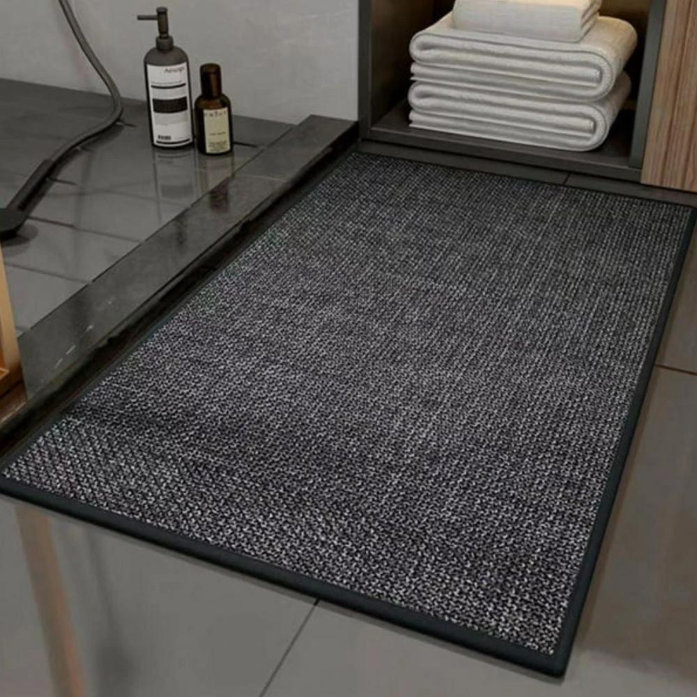 Braided Comfort Non-Slip Bath Mat by Casa & Beyond