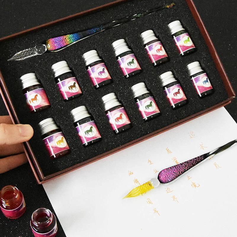 Glass fountain pen with ink and pen holder by Bowlift