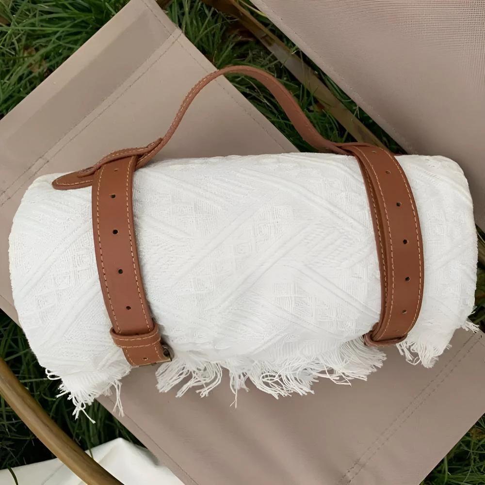 Countryside Comfort Picnic Mat by Casa & Beyond