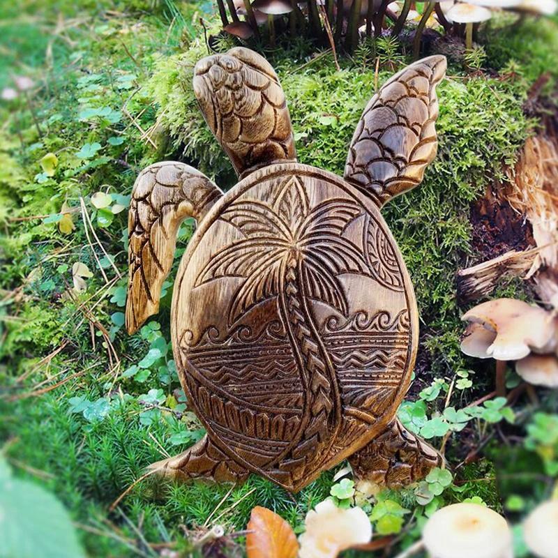 Wood sculpture Hawaii turtle by Bowlift