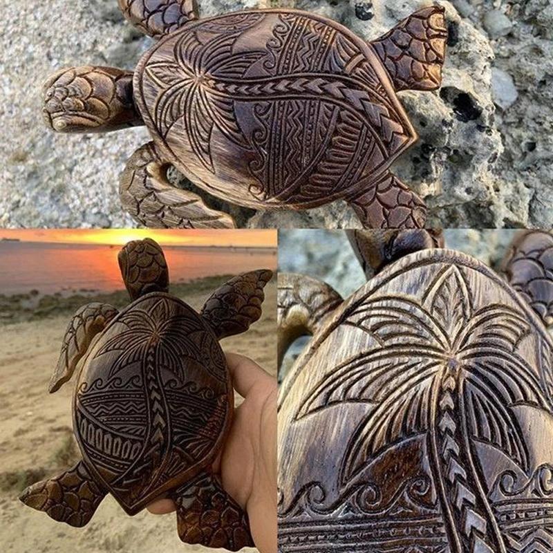 Wood sculpture Hawaii turtle by Bowlift