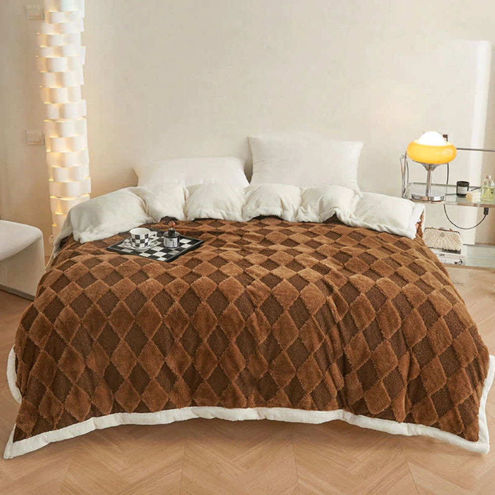 Soft Diamond Pattern Comfort Blanket by Casa & Beyond