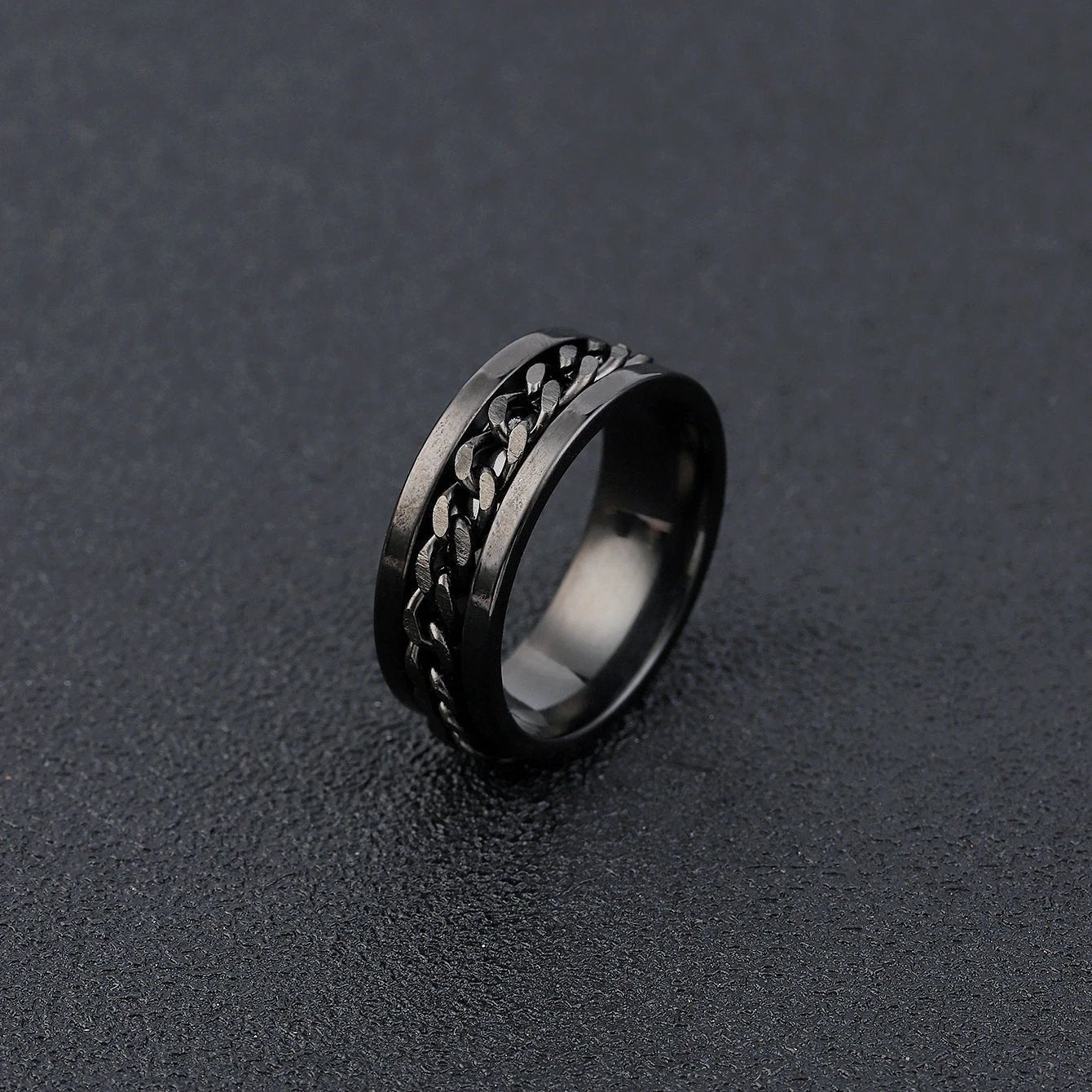 Trendy Rotating Chain Ring by BowLift