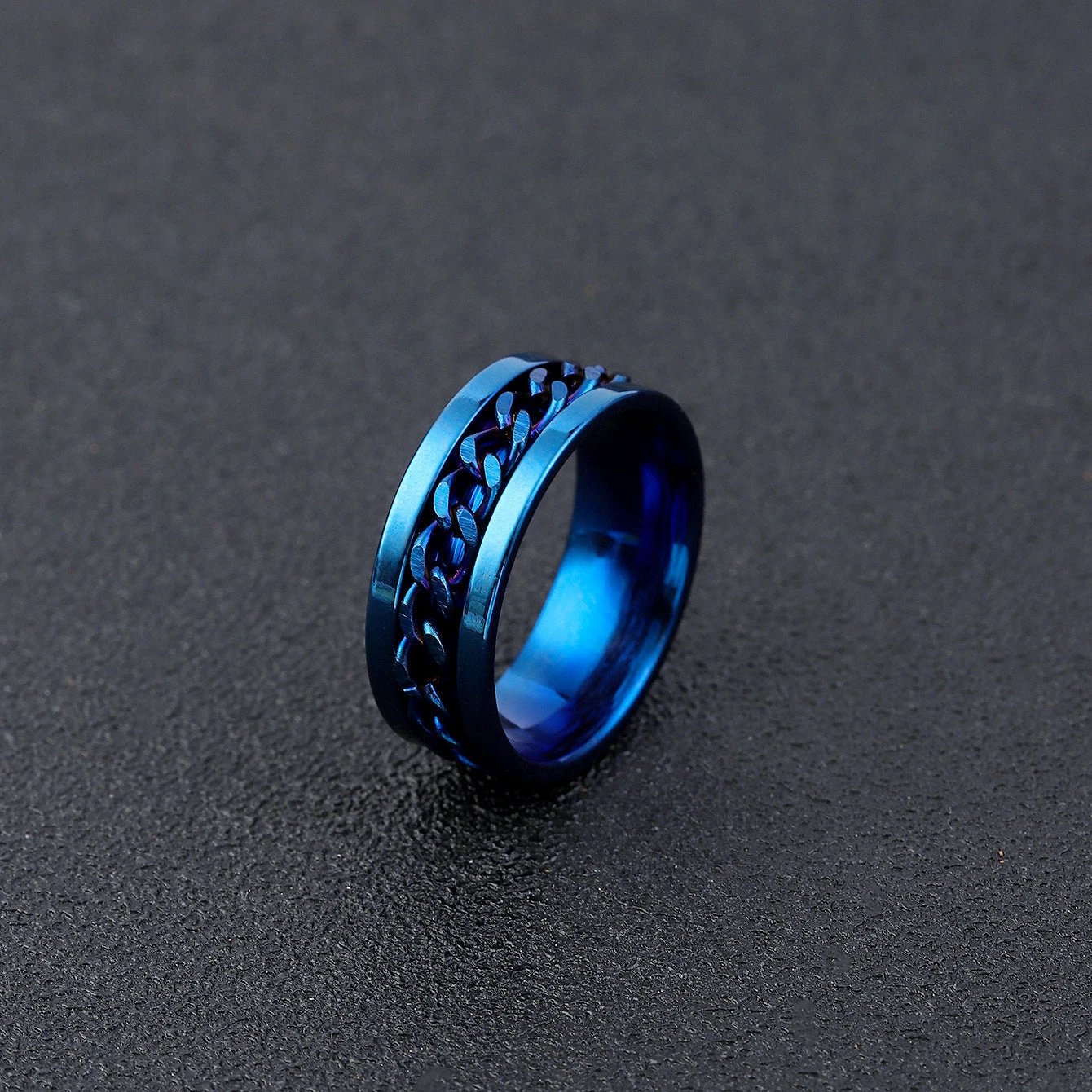 Trendy Rotating Chain Ring by BowLift