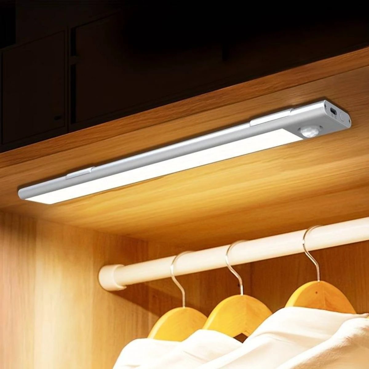 LumaGlow Magnetic Motion Sensor Lamp Bowlift by Bowlift