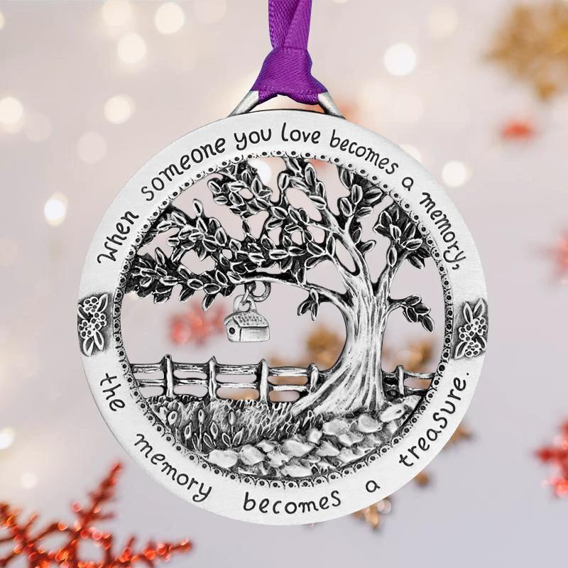 "When someone you love becomes a memory" - Solemn Christmas remembrance by Bowlift
