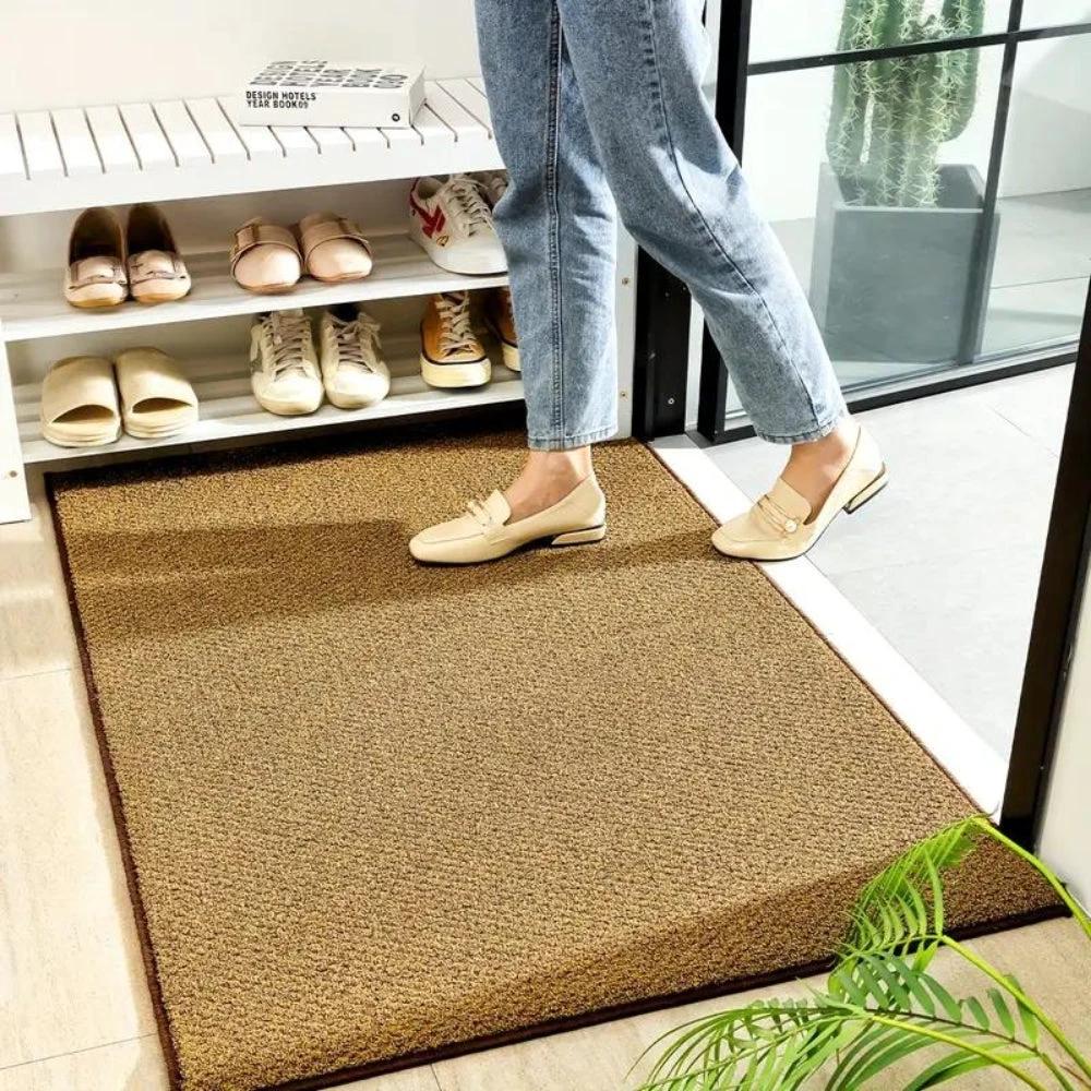 Coconut Palm Welcome Mat by Casa & Beyond