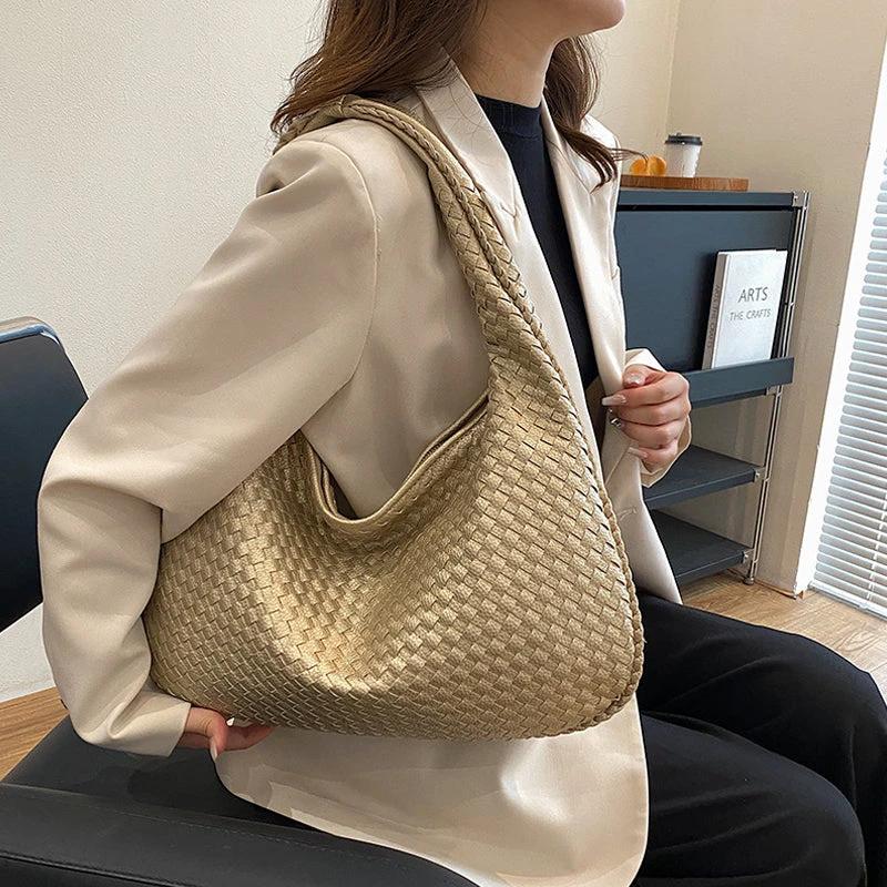 Elegant Woven Bag for Women by Bowlift
