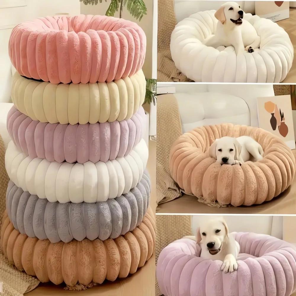 Purrfectly Plush Round Pet Bed by Casa & Beyond