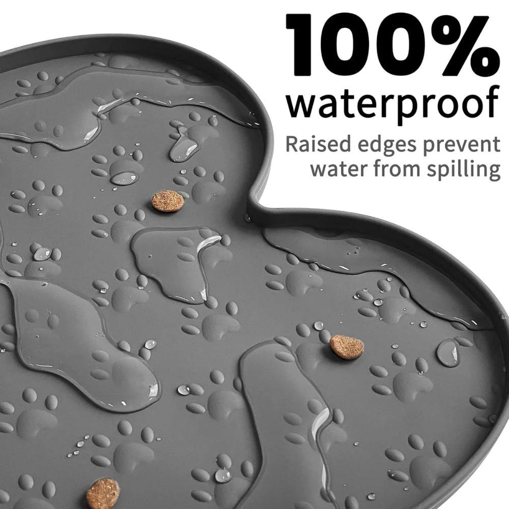 Bone-Shaped Silicone Pet Feeding Mat by Casa & Beyond