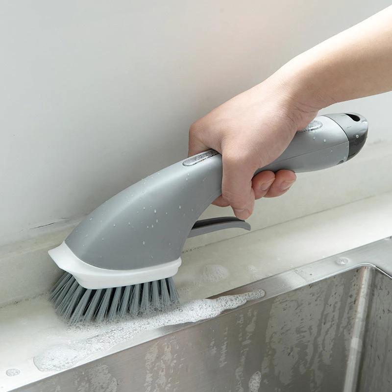 Cleaning brush with long handle by Bowlift
