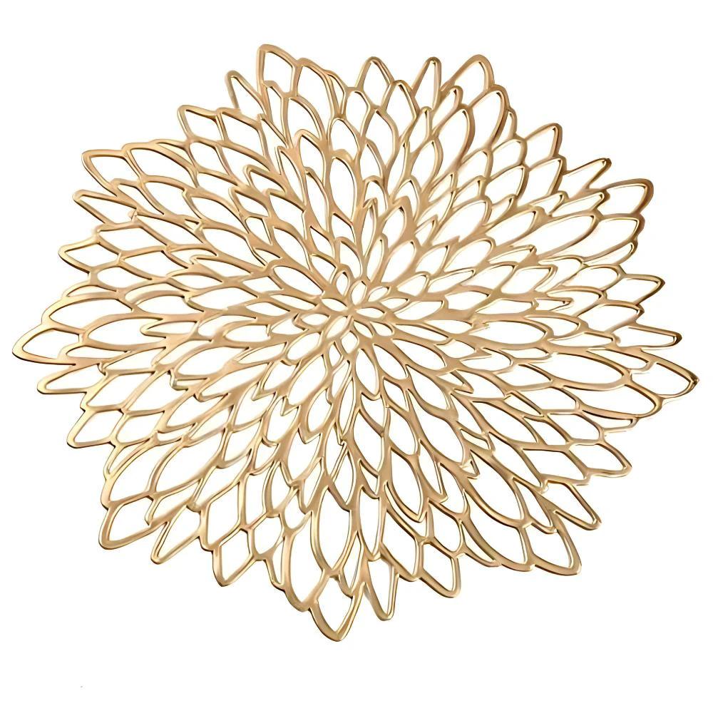 Chrysanthemum Charm Placemat by Casa & Beyond