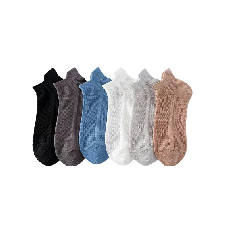 Ultra-thin, non-slip socks with invisible effect by BowLift
