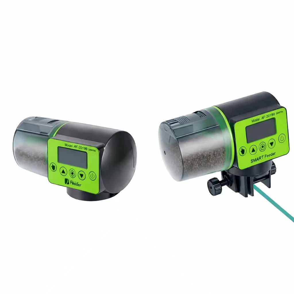 Automatic Fish Feeder by BowLift
