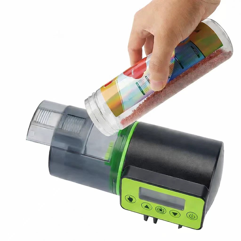 Automatic Fish Feeder by BowLift