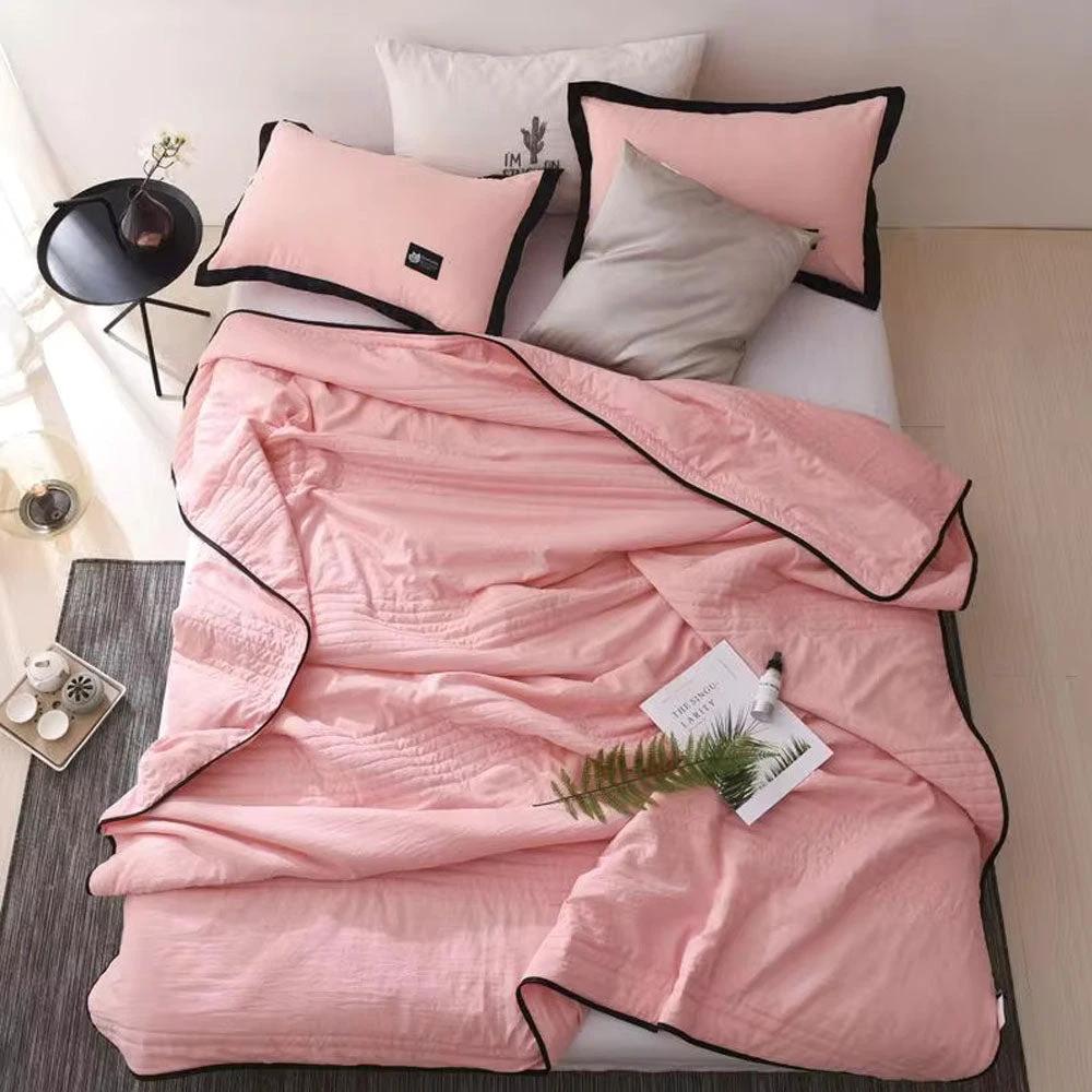 EverChill Ice Cooling Blanket™️ by Casa & Beyond