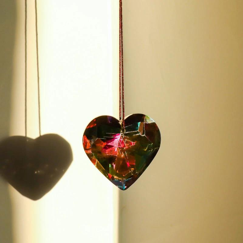 GlimmerHeart Elegant Heart-Shaped Sun Catcher – Enchanting Light Effects for Your Home Bowlift by Bowlift