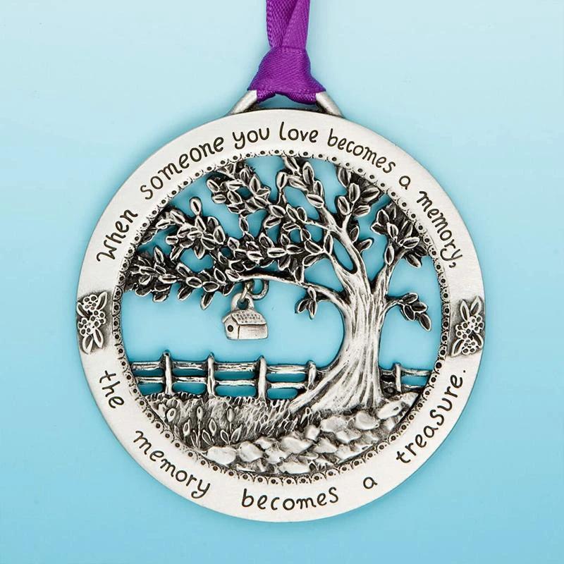 "When someone you love becomes a memory" - Solemn Christmas remembrance by Bowlift