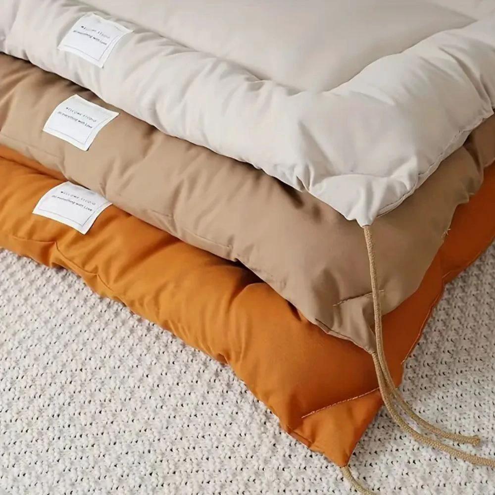 SnuggleNest Pet Mat by Casa & Beyond