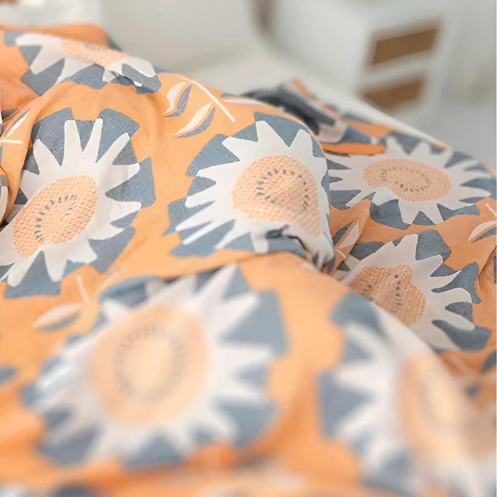Windmill Flower Patterns Cotton Blanket by Casa & Beyond