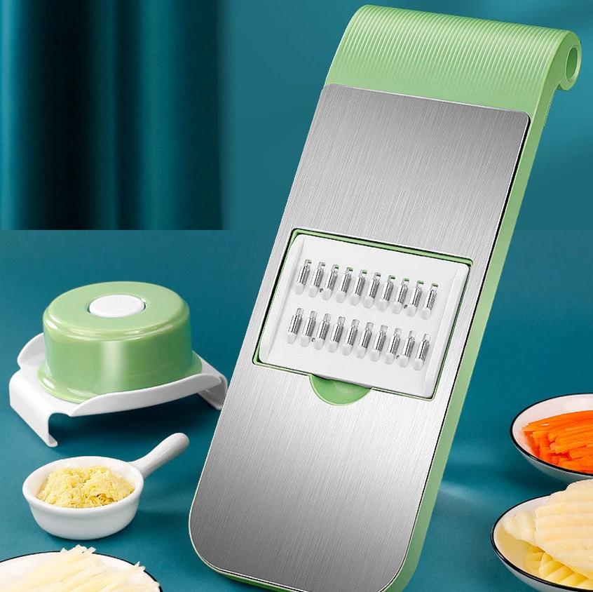 Multifunctional vegetable slicer by Bowlift