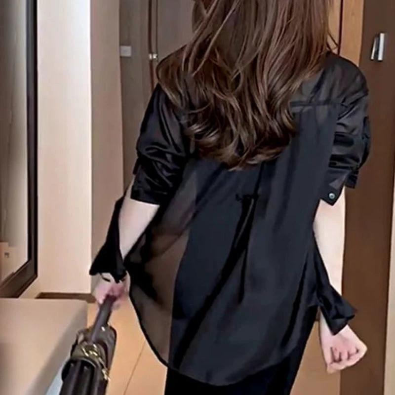 Summer blouse made of silk chiffon by Bowlift