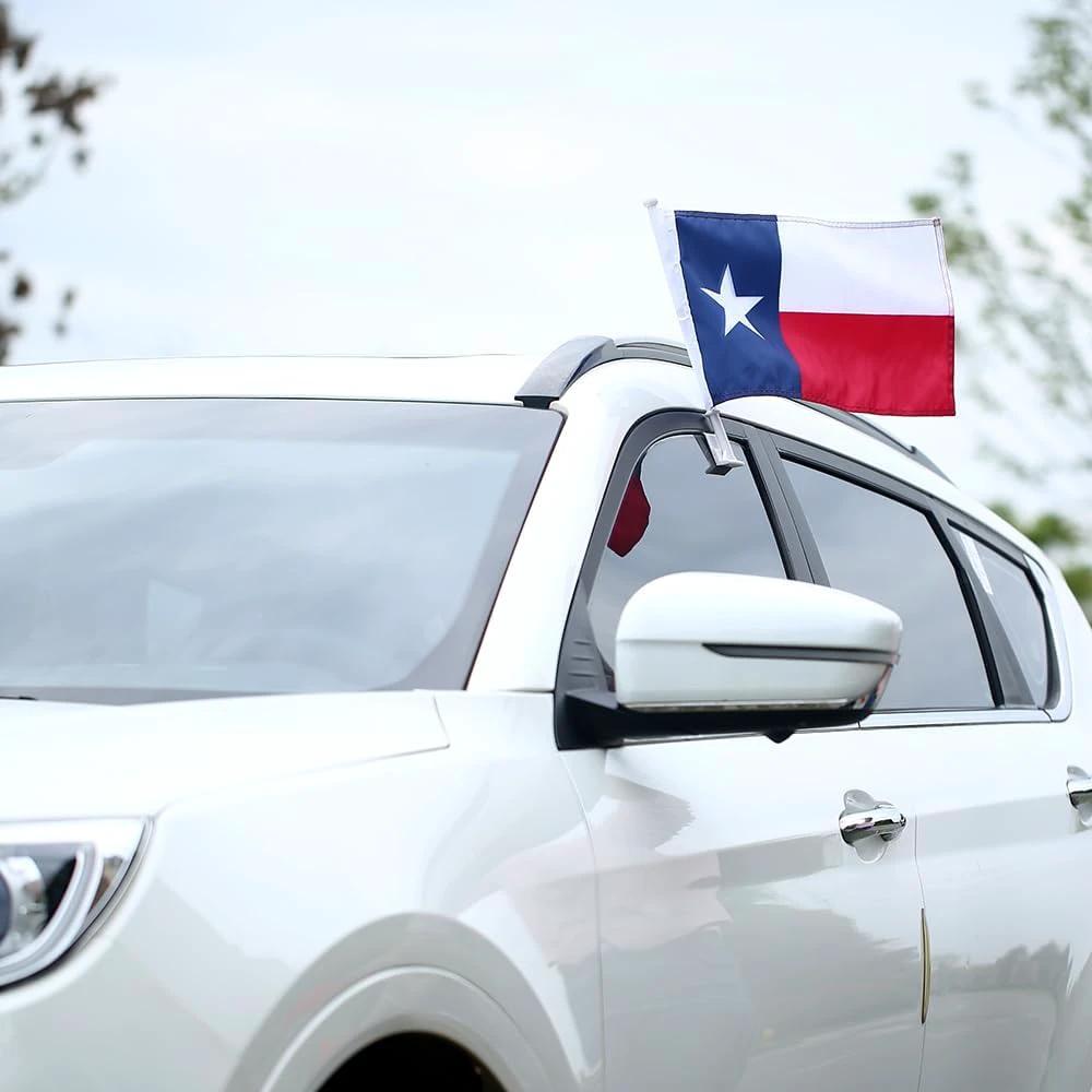 Chilean Flag Car Window Flag of Chile 11X18 Inch(28x46cm) 100% Polyester, Strong White Flagpole by flagsshop