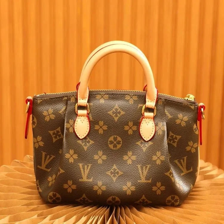 Designer Bag Felicie Pochette Chain Bag Luxury Wallets Crossbody Purse by jimmy_luxuries