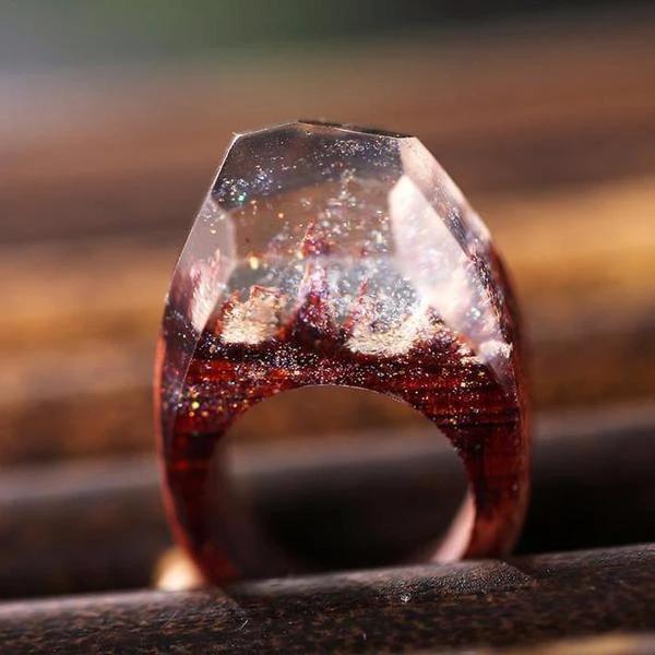 Quanta - Snow Falling Resin Ring by Bowlift