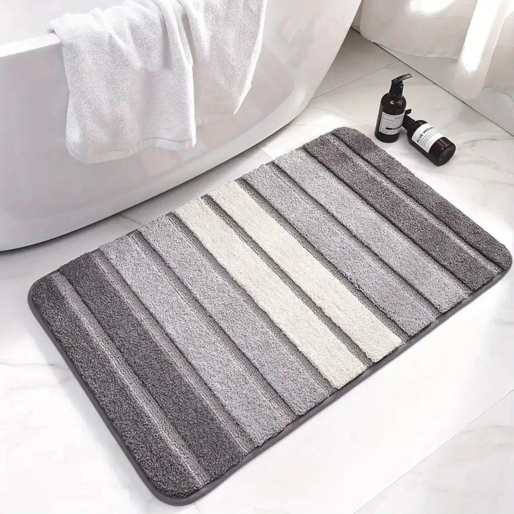 Lumiere Striped Absorbent Bath Mat by Casa & Beyond