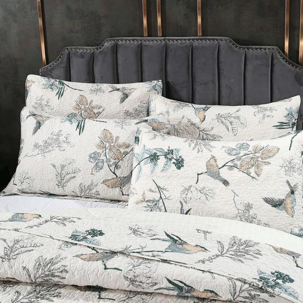 Elegant Floral Coverlet by Casa & Beyond